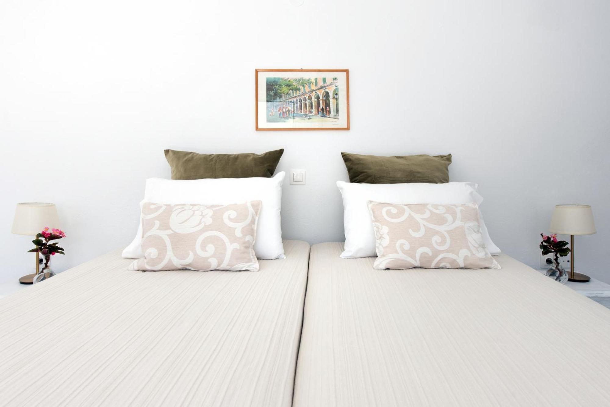 Nisea Apartments Ipsos Luaran gambar