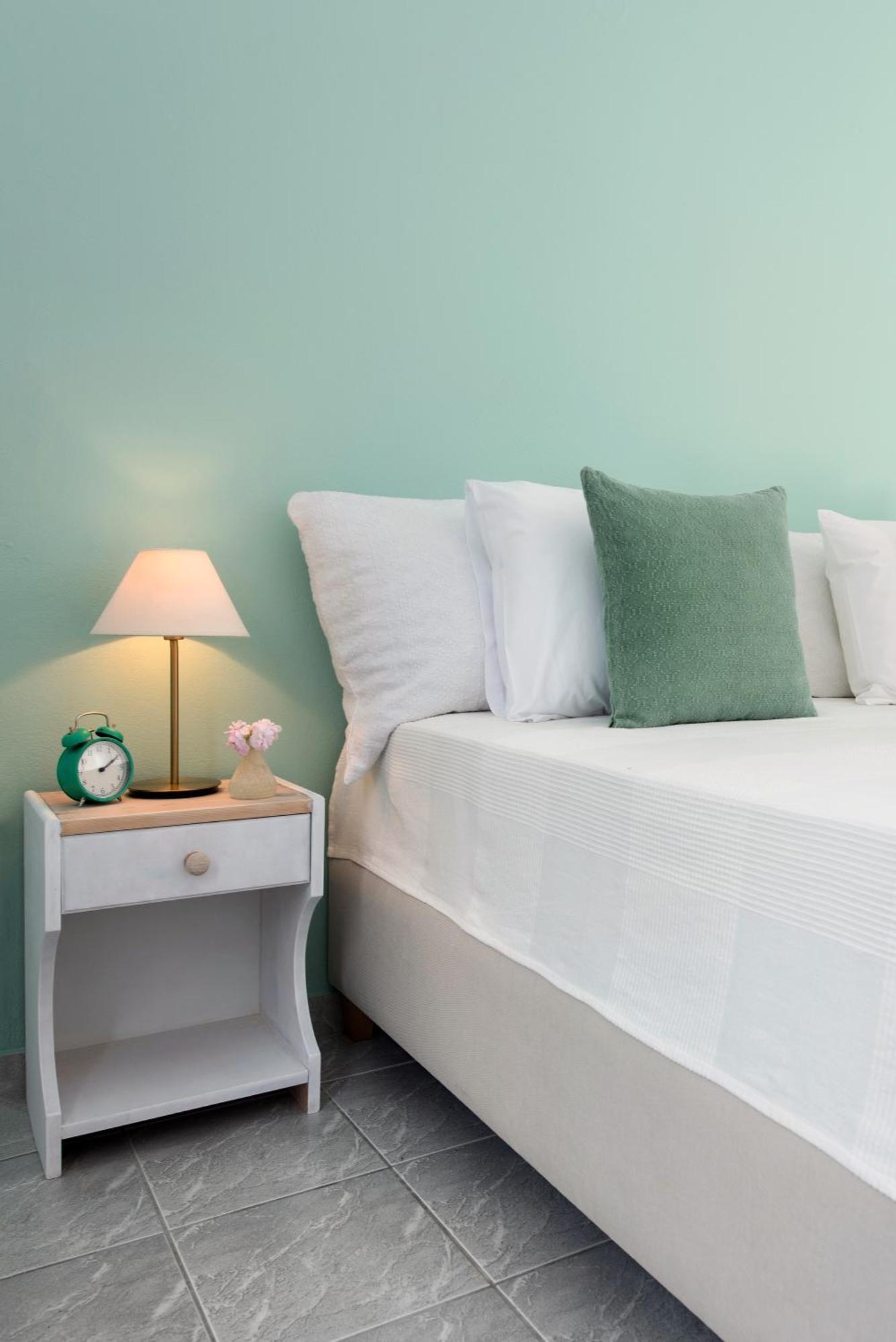 Nisea Apartments Ipsos Luaran gambar
