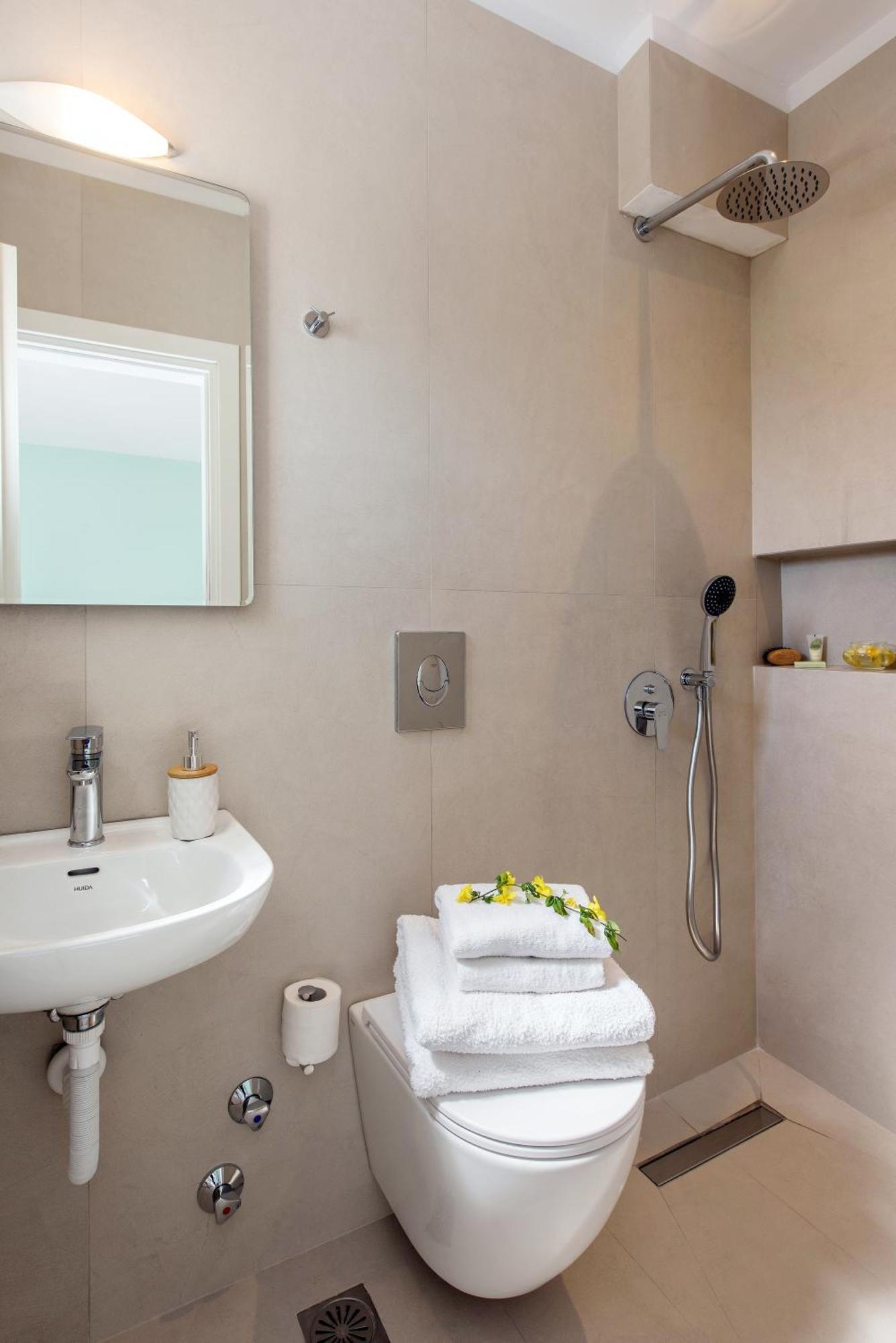 Nisea Apartments Ipsos Luaran gambar